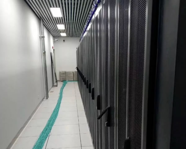 台湾CN2