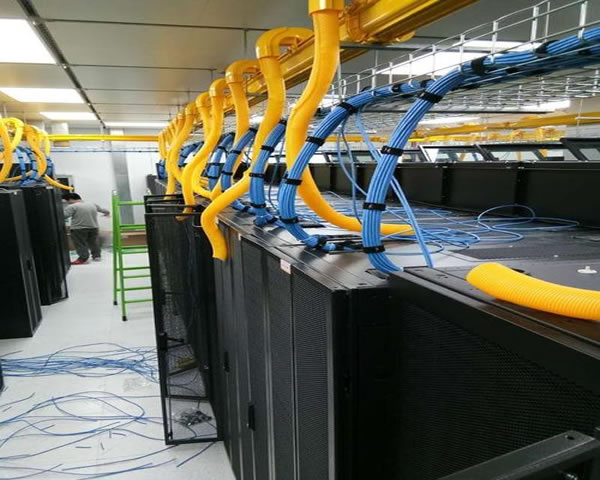 美国高防服务器