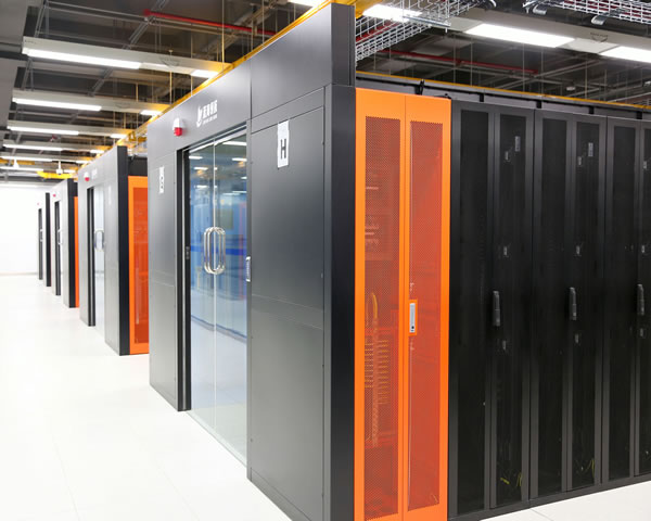 性价比高的香港CN2虚拟主机推荐与评测